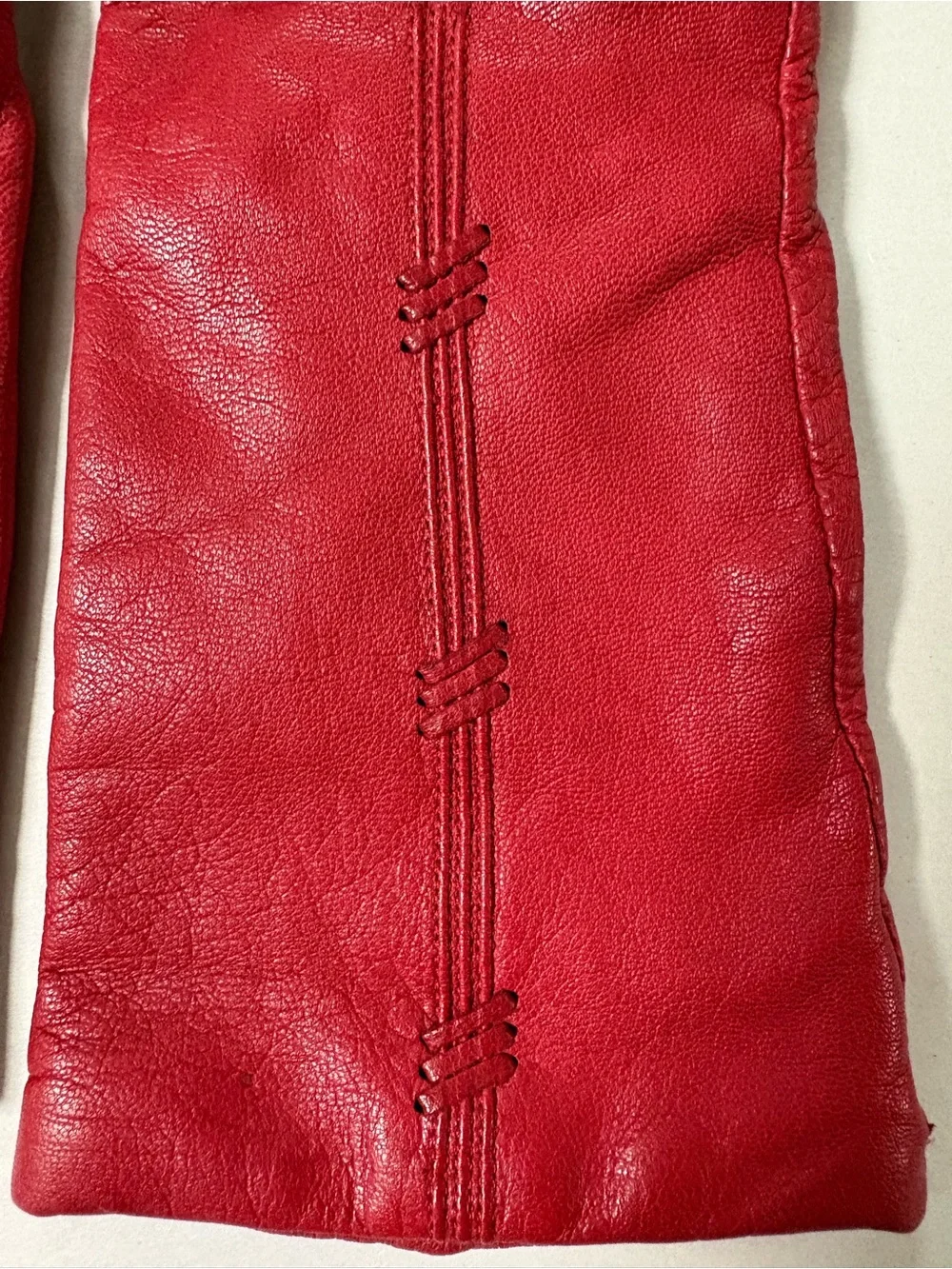 Vintage Fownes Classic Red Leather Women's Driving Gloves Size 7.5